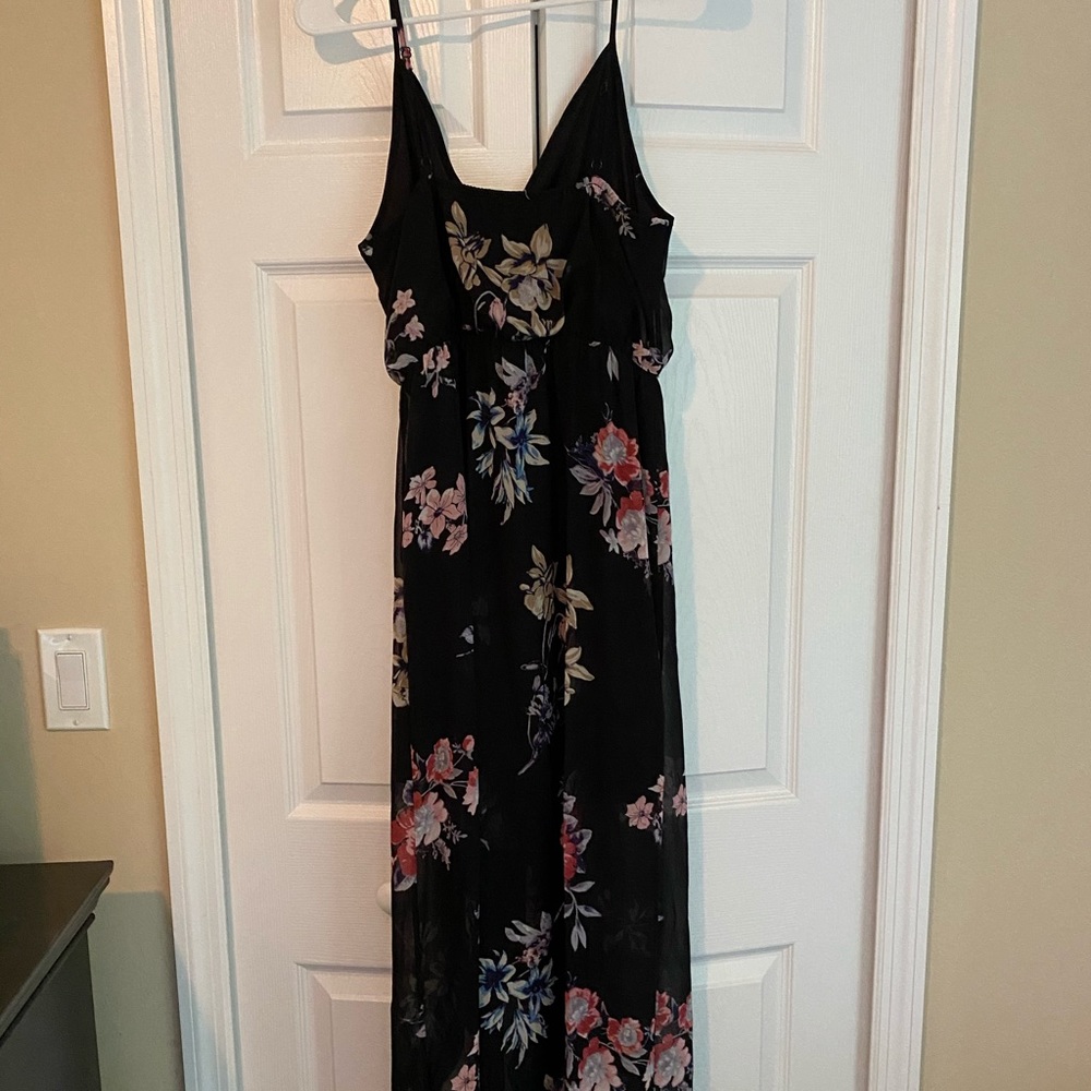Women maxi dress with slit at front size M